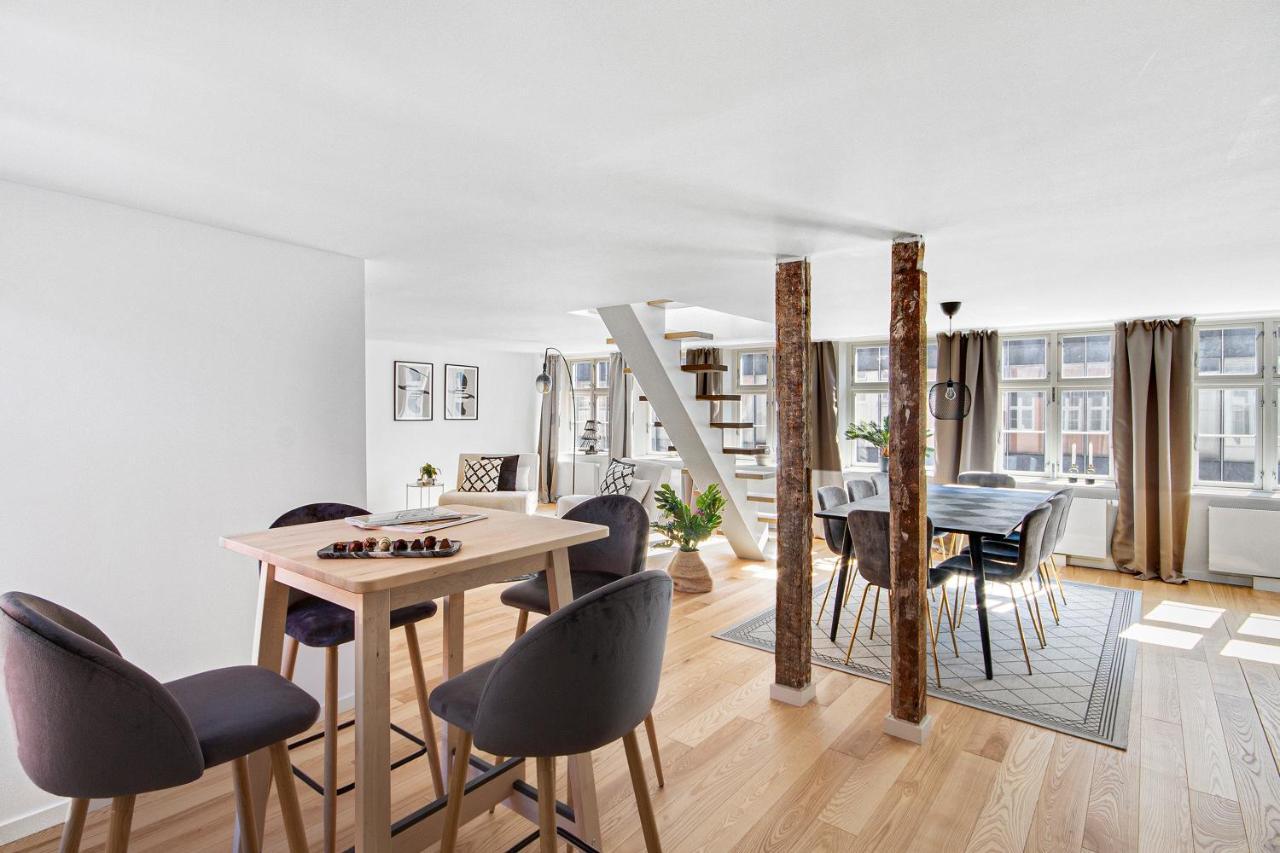 Sanders Regent - Treasured Three-Bedroom Apartment Near Central Square Köpenhamn Exteriör bild
